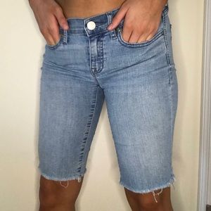 knee length GAP shorts!
